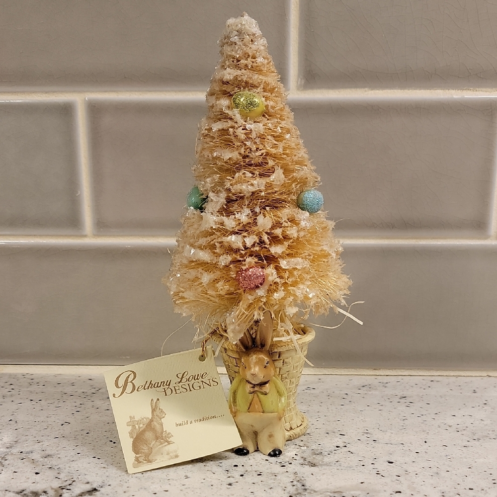 NWT 💗 BETHANY LOWE Easter Bottle Brush Tree Bunny Rabbit Figurine Spring Decor
